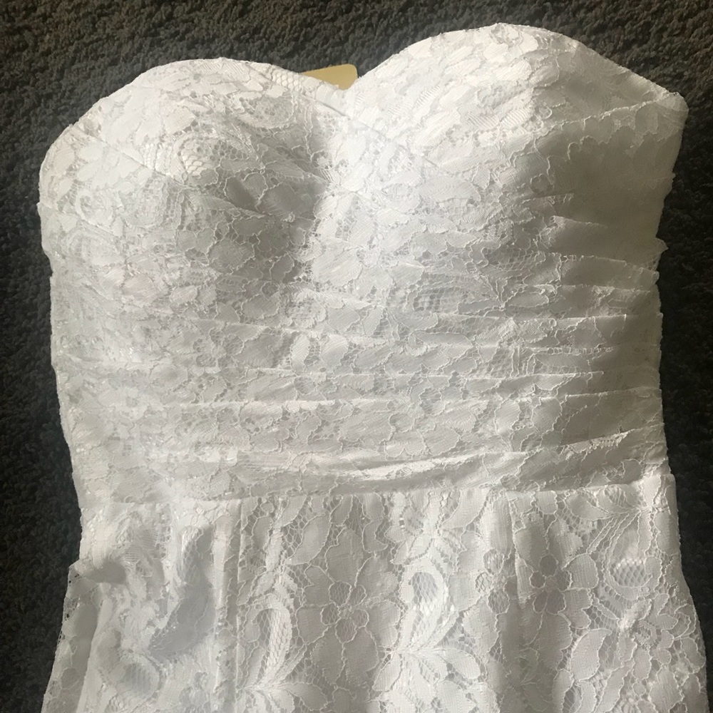 Wedding dress